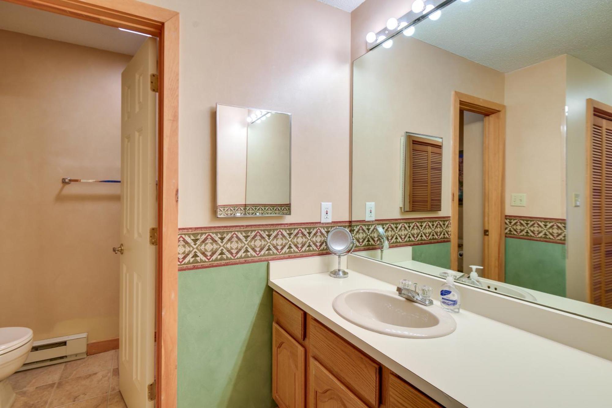 Well-Appointed Lincoln Abode Ski, Swim And Fish! Екстериор снимка